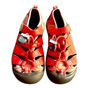Keen Red Athletic Hiking Beach Vacation Sandals Size 13